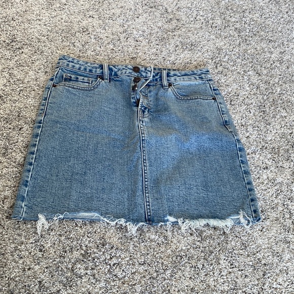 Hidden Jean skirt - Picture 1 of 3